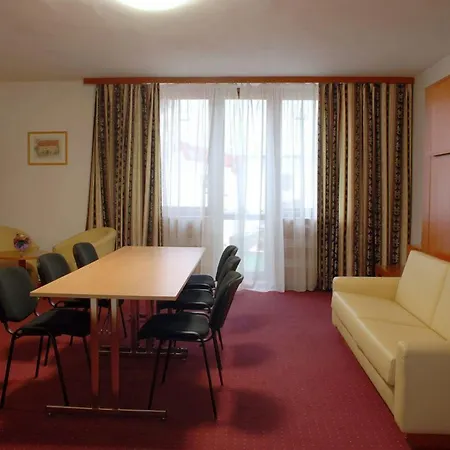 Grand Matej 3* Banská Štiavnica