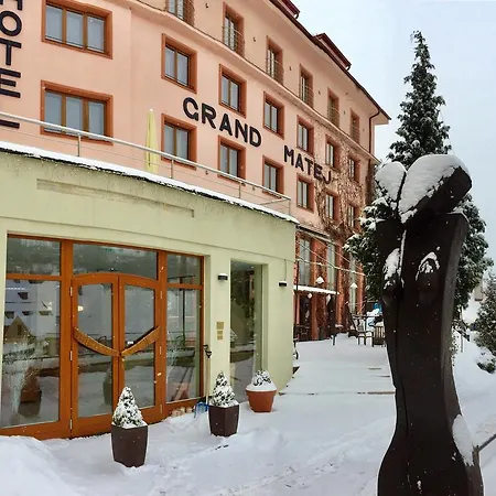 Hotel & Grand Matej 3*