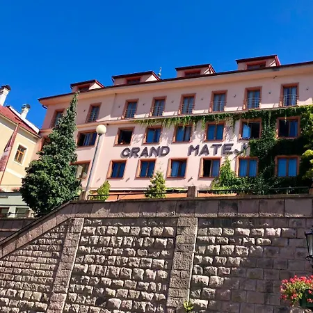 Ξενοδοχείο Grand Matej 3*