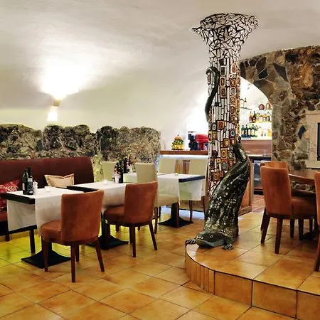 & Grand Matej Hotel